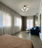 "Апартаменты Люкс" (с питанием) 4х-местные