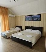 "Люкс 2х-комнатный с балконом №10"