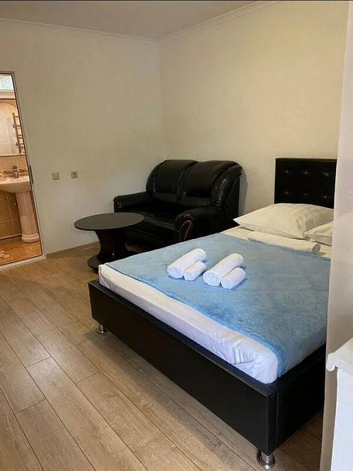 "Амфора" мини-гостиница, Лоо Фото: 29 из 32