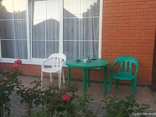 "У Валентины" частный сектор, Голубицкая Фото: 8 из 49