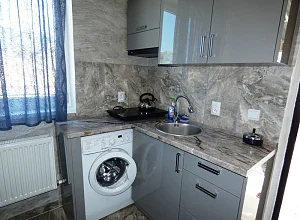 1-комнатный этаж  Куйбышева 5 кв 32