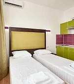 "Стандарт ТВИН с балконом (2СТ Б ТВИН)"