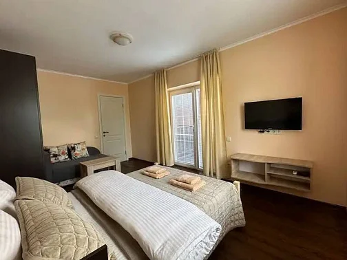 "Family Hotel" гостевой дом, Бердянск Фото: 10 из 24