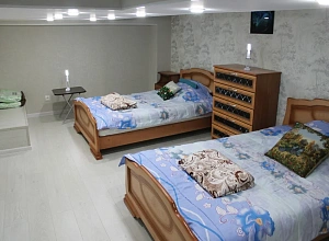 Отдых в Ливадии "С видом на Черное море" 2х-уровневая  - квартиры снять посуточно